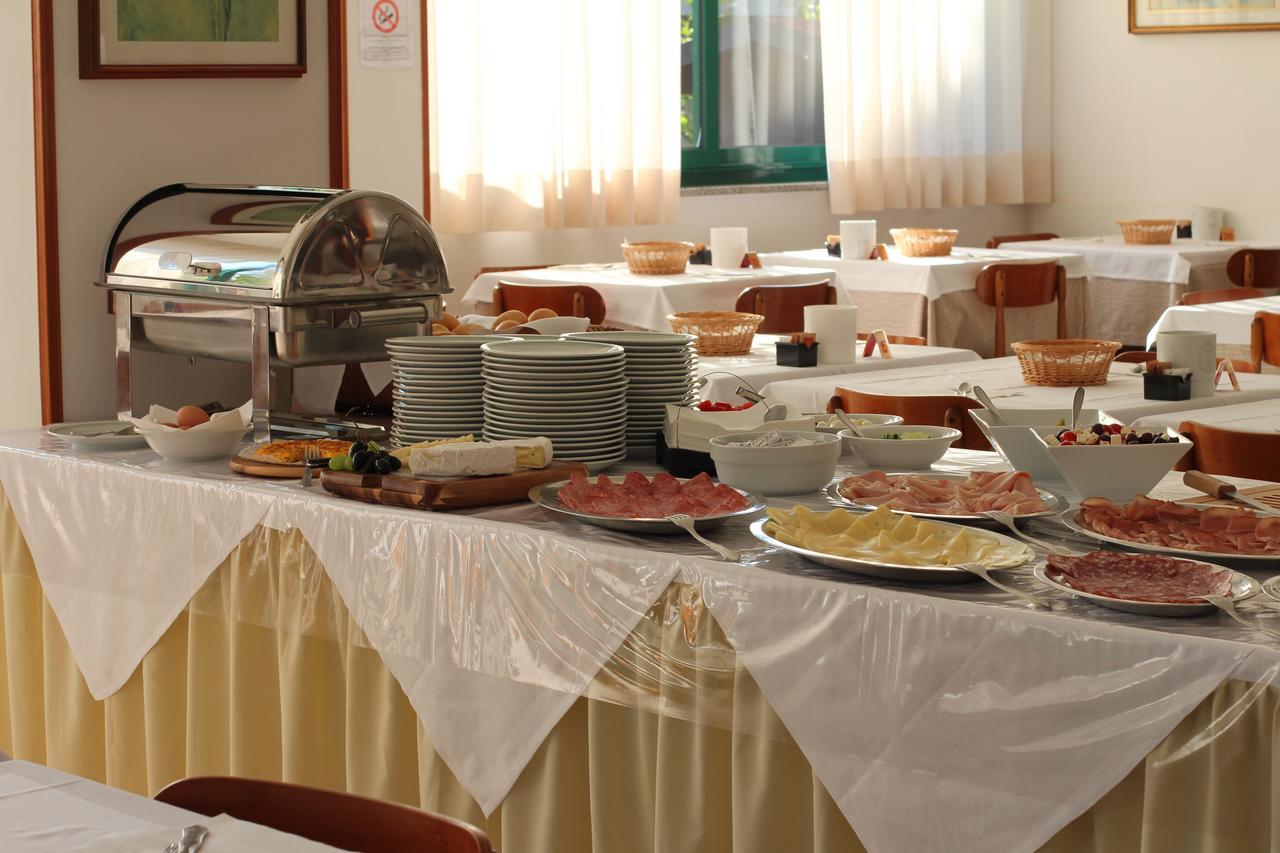 Hotel Eden 3*